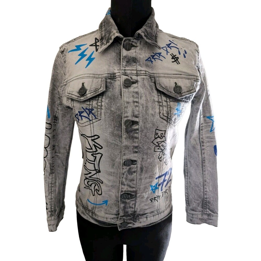 NWT FWRD Denim Graffiti Style All Over Design Jean Jacket Boys Size Medium 10-12